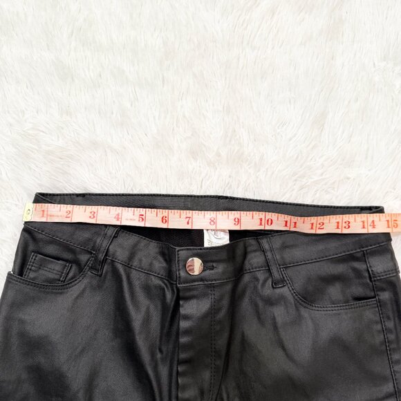 Women Faux Leather Star Wide Leg Pants in Black and White Size Extra Large - Picture 4 of 10